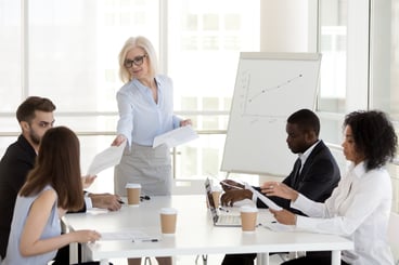 employee-benefits-broker-meeting