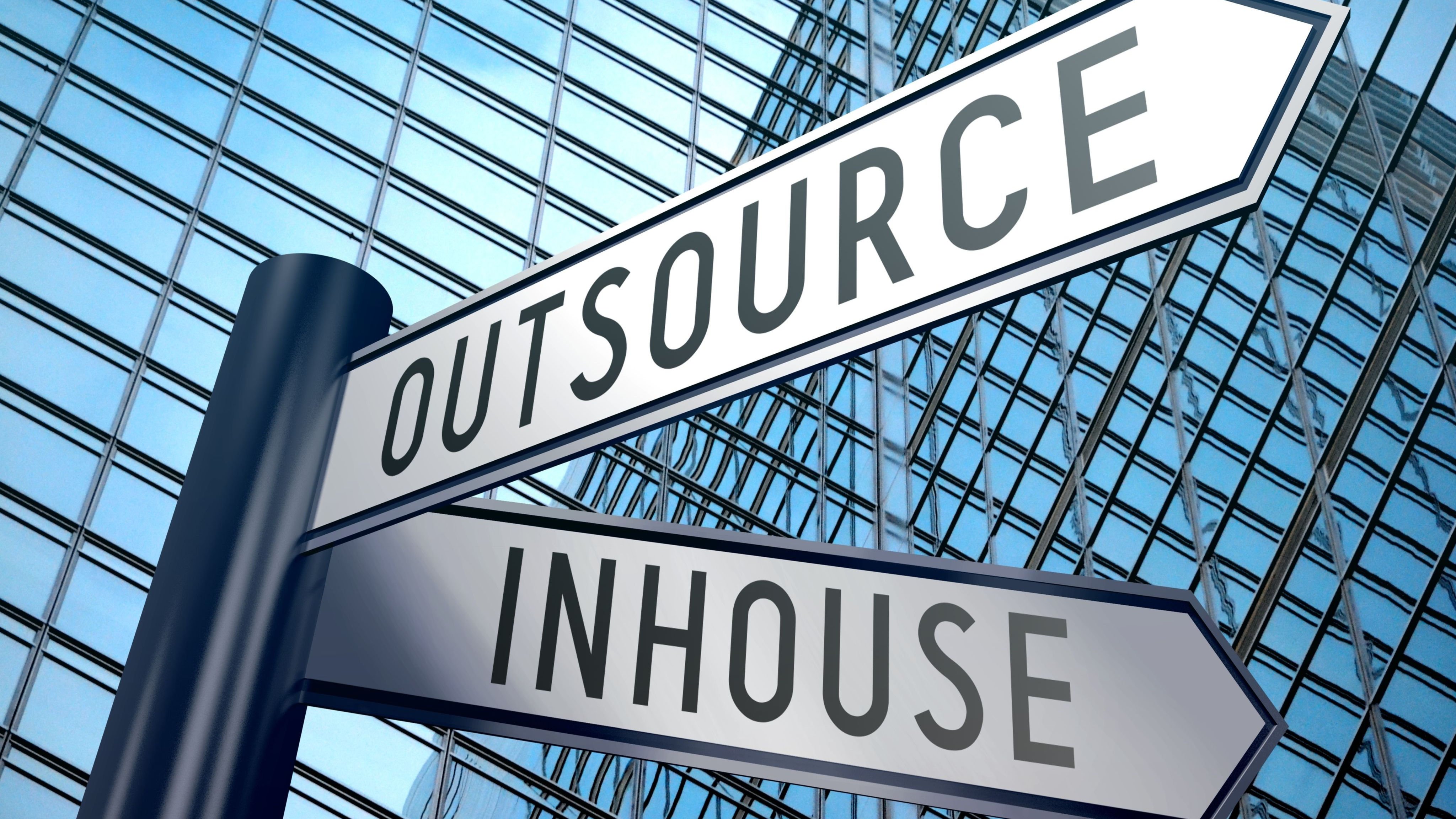 Insourcing or Outsourcing Your Leave Administration (On-Demand Webinar) - Featured Image
